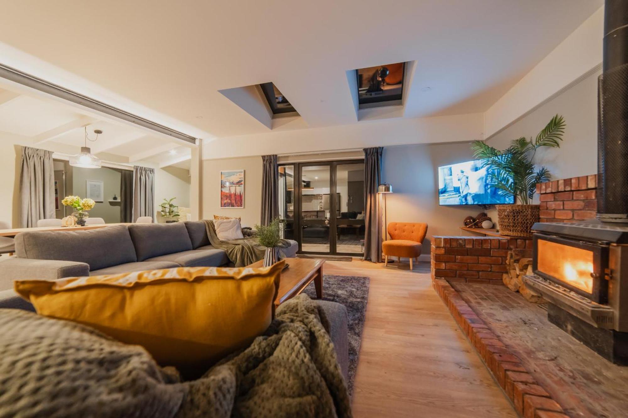 Galaxy 3Br Modern Home With Fireplace Outdoor Spa Lake Tekapo Eksteriør billede